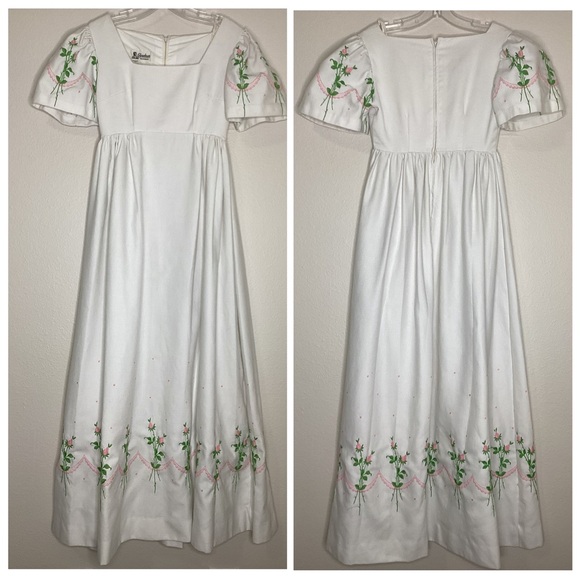 Courier California Dresses & Skirts - Vintage White Embroidered Maxi Dress Bell Sleeves Sm